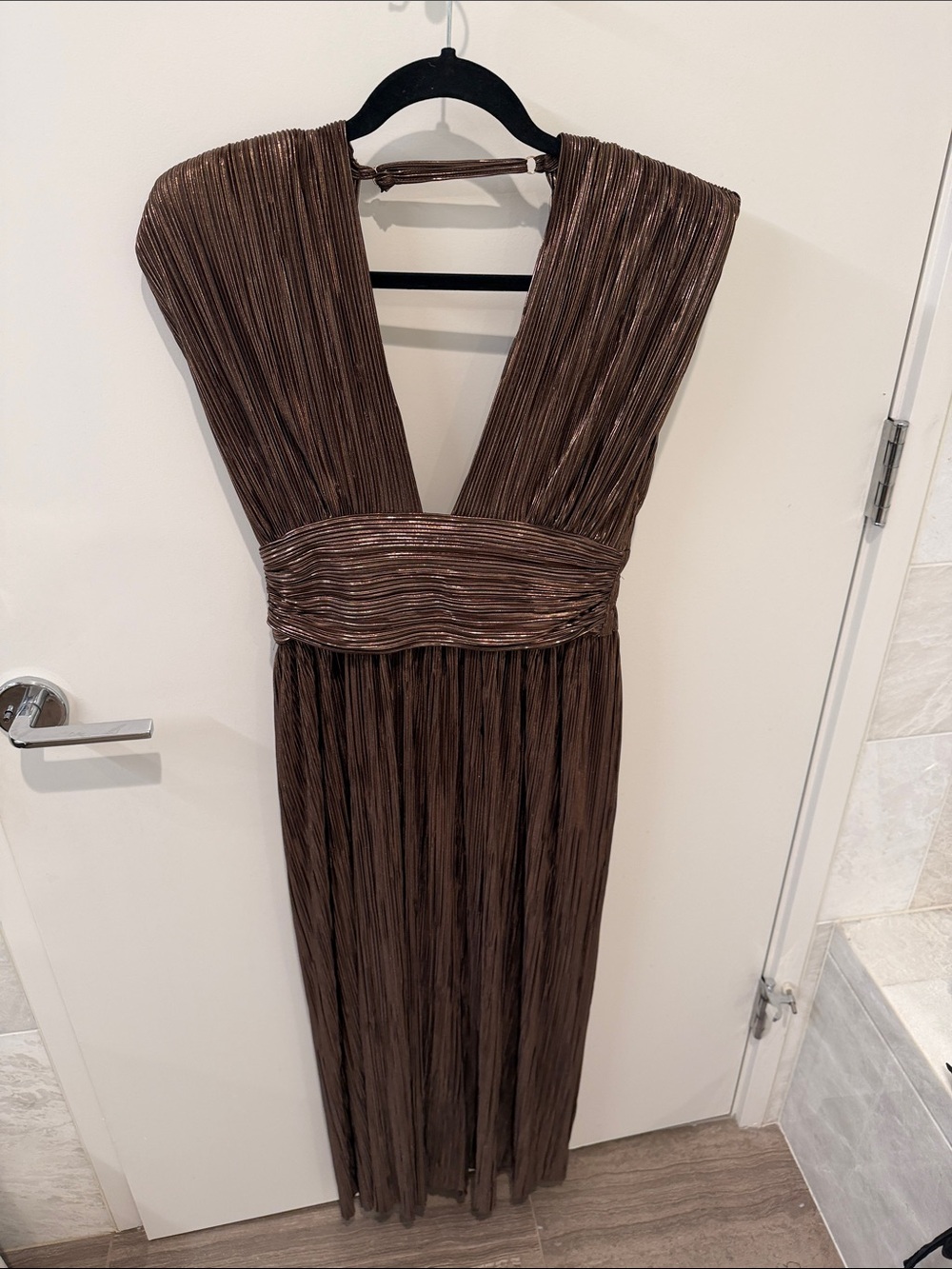 Sabina Musayev— Brown Plissé V-Neck Evening Dress— Size Small